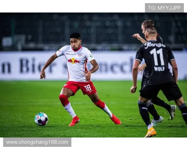 [德甲]奈兰德大脚开出 恩昆库左路挑射破门.